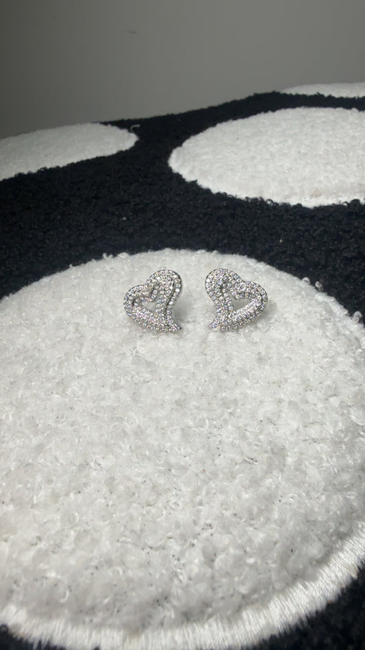 Closed Heart - Silver